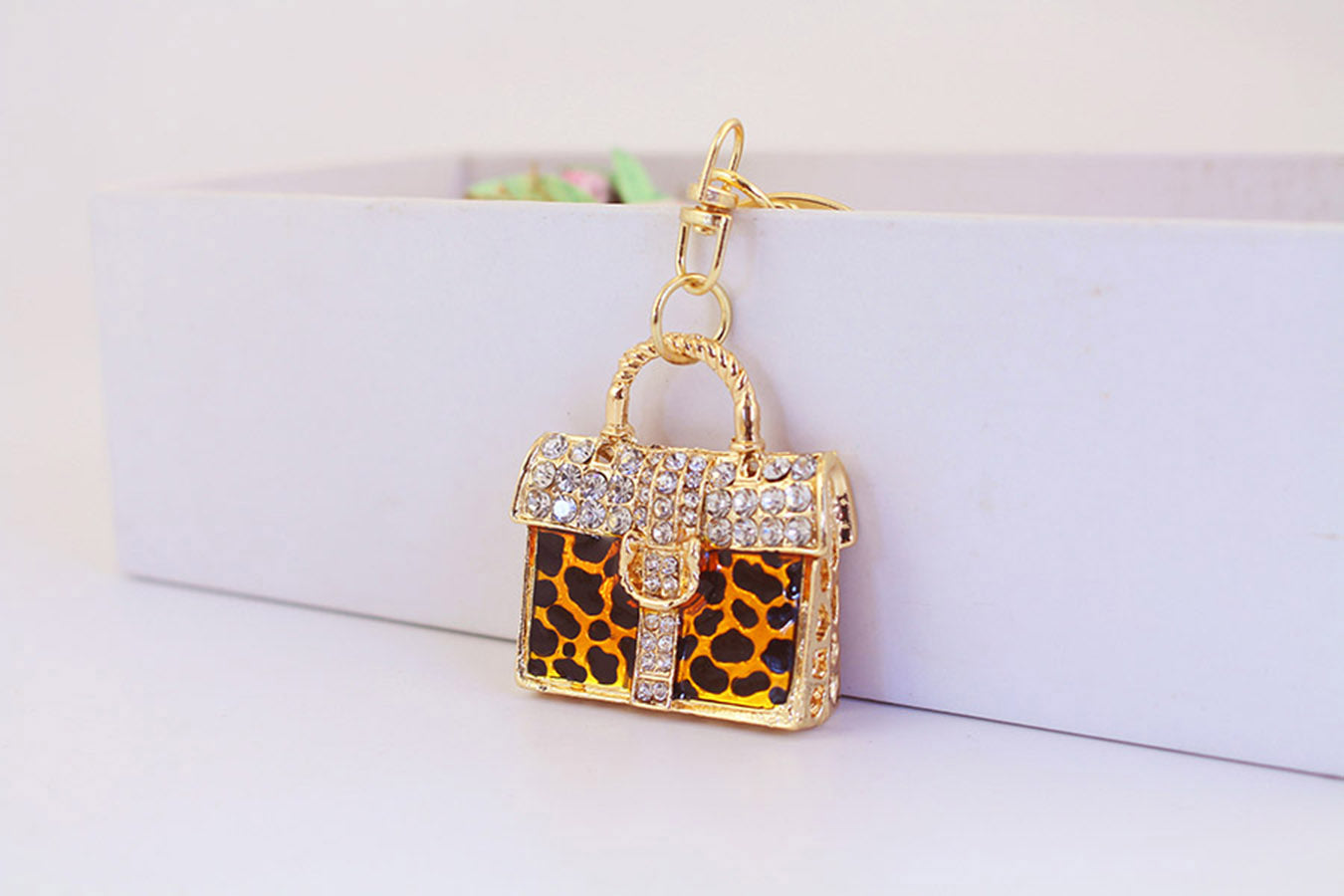 Leopard Rhinestone Purse Keychain – Glam Bag Charm Accessory