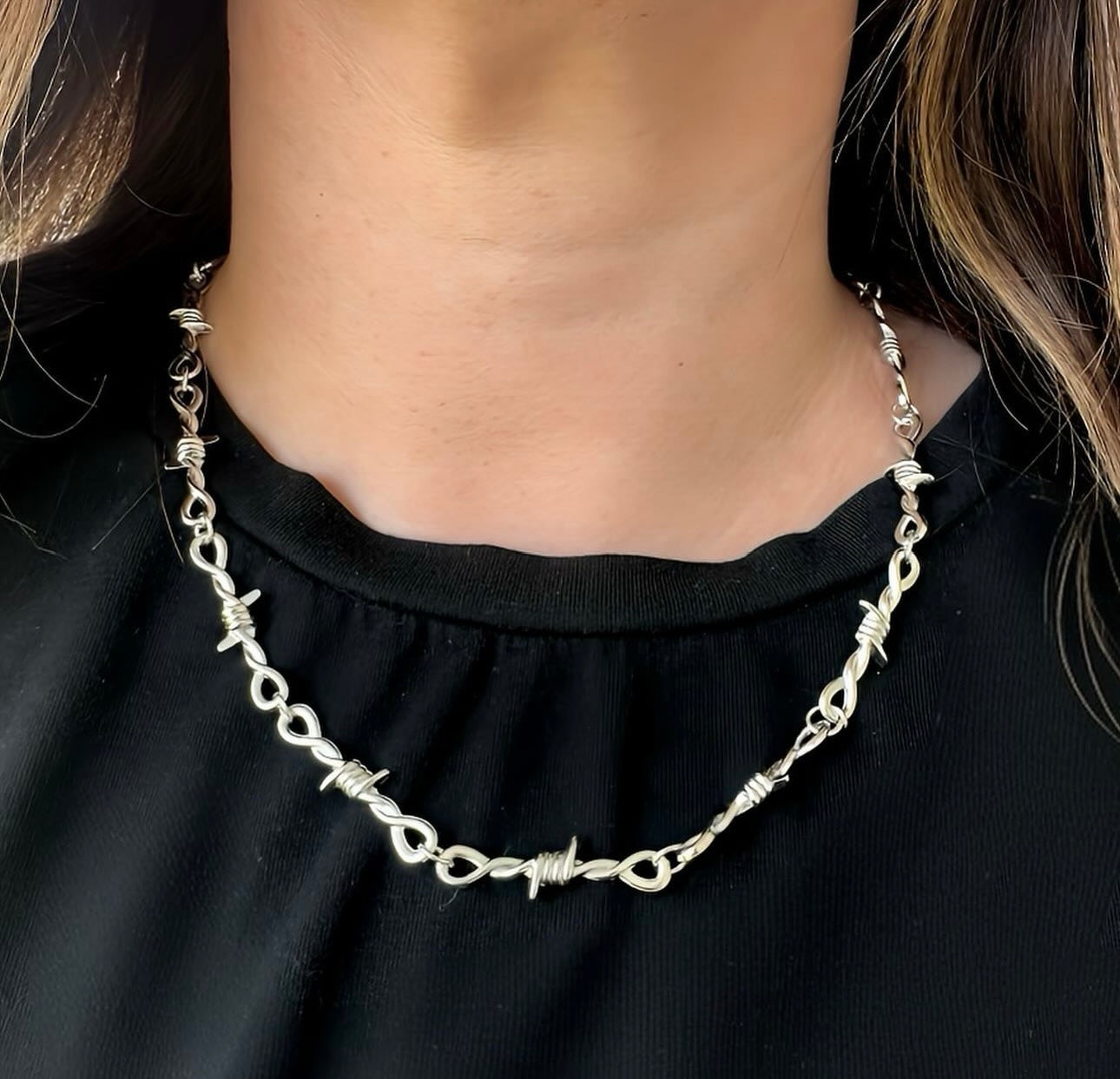 BARB WIRE NECKLACE